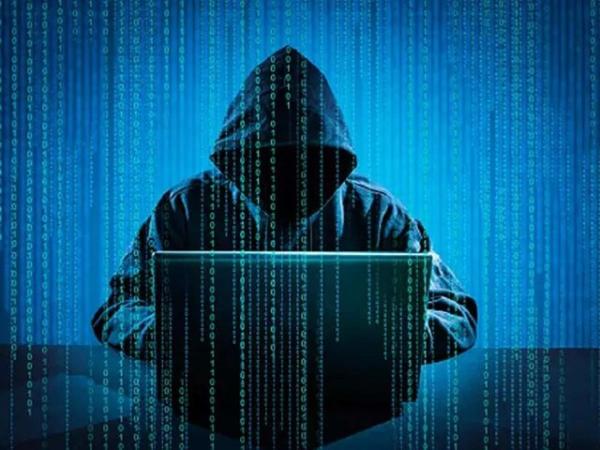 推特黑客盗取的比特币一半已转移到其他比特币地址_新闻_鸵鸟区块链